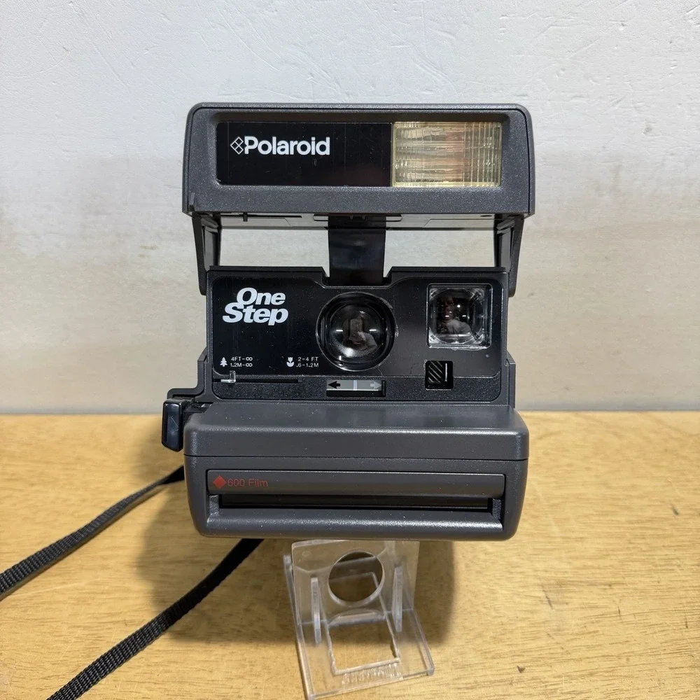 Polaroid One Step 600 Vintage Instant Film Camera with Flash Black Retro